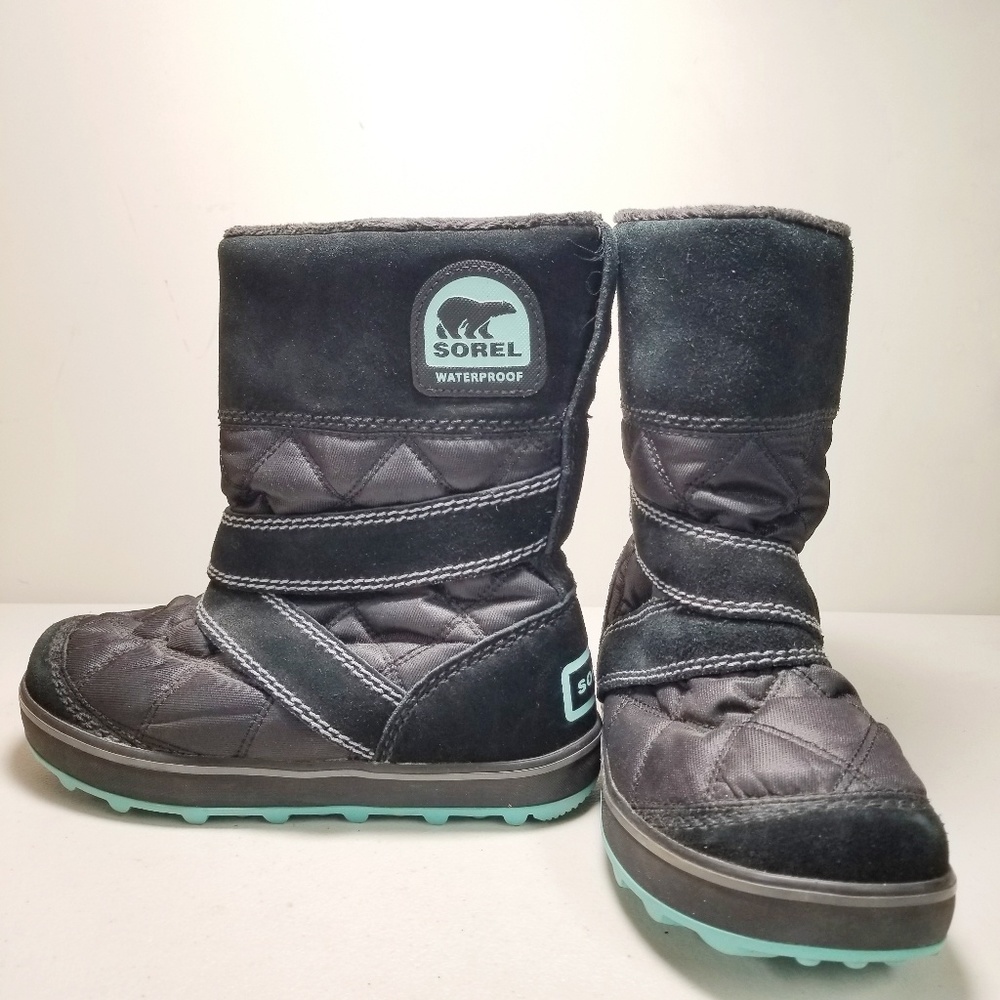 Sorel Mint/Black Waterproof Snow Boots